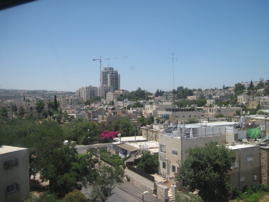 שיר"ן: דירה למכירה בקטמונים בירושלים